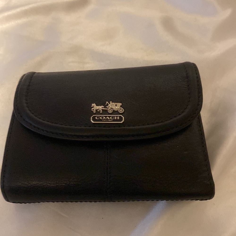 Black leather Coach wallet - Picture 2 of 11